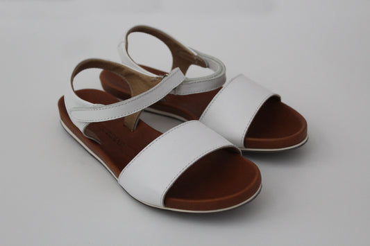 Thousand Girls' Sandal