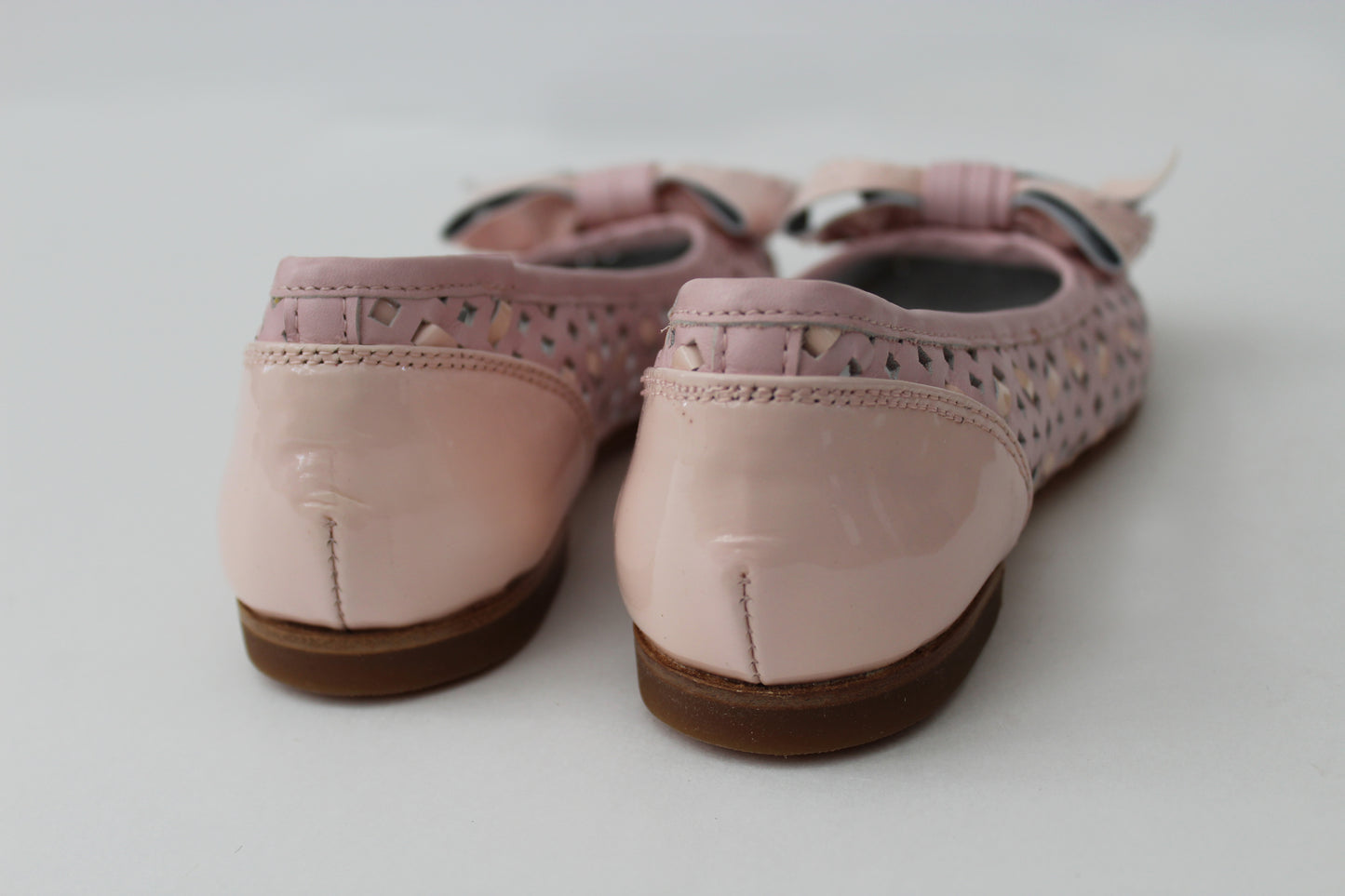 Gallucci Girls' Bow Flat